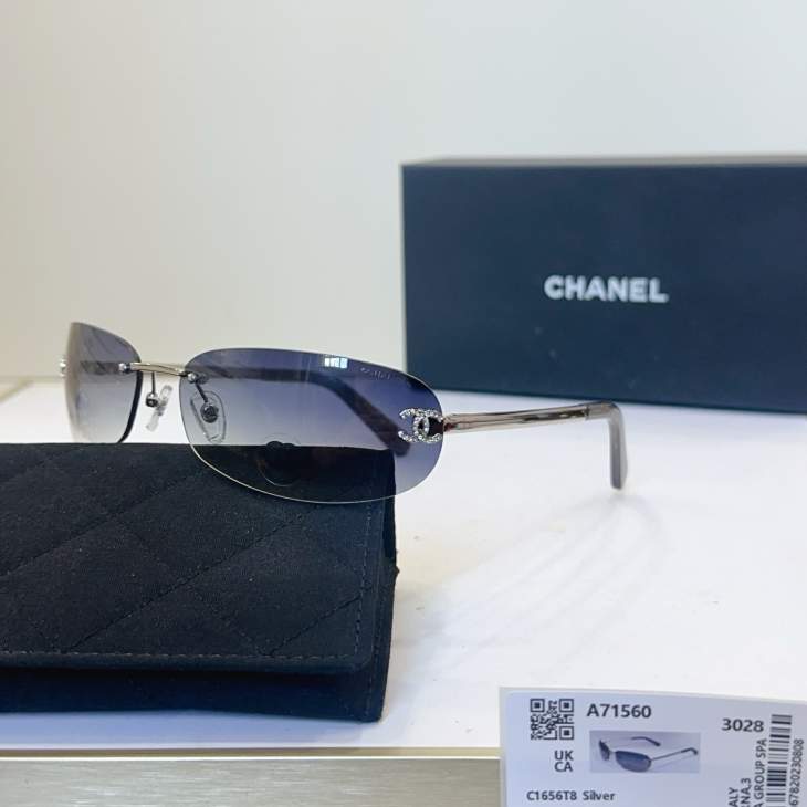 Picture of Chanel Sunglasses _SKUfw76771094fw